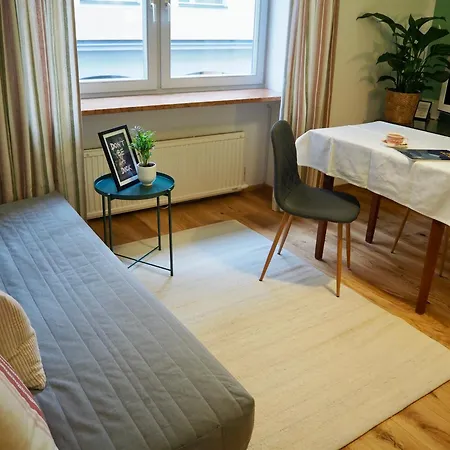 Astrid Τσελ αμ Ζέε