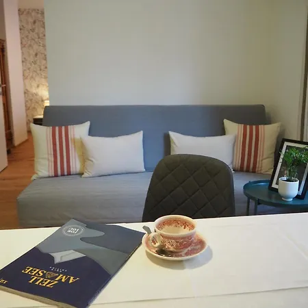 Astrid * Τσελ αμ Ζέε