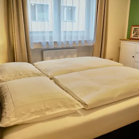 Astrid Διαμέρισμα *